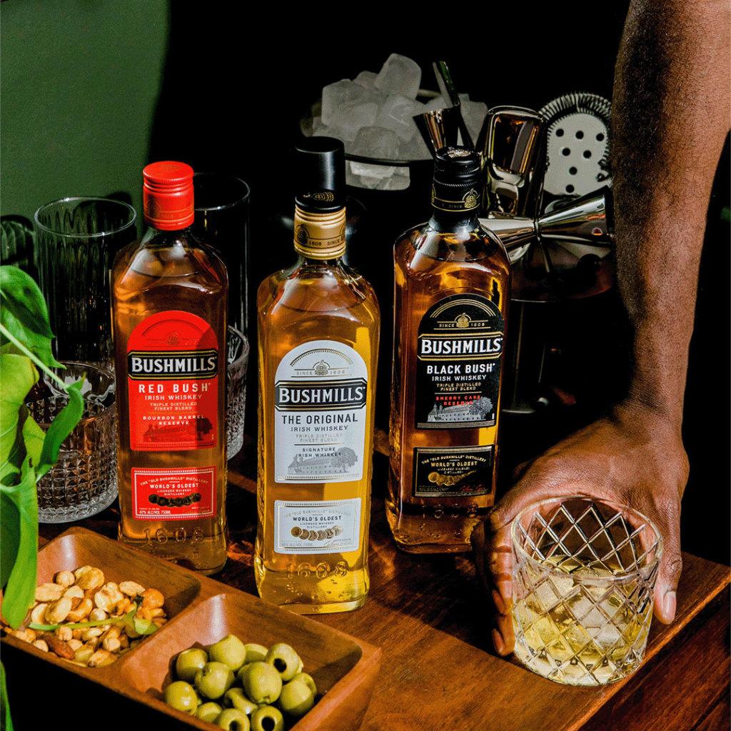 BUSHMILLS® BLACK BUSH®