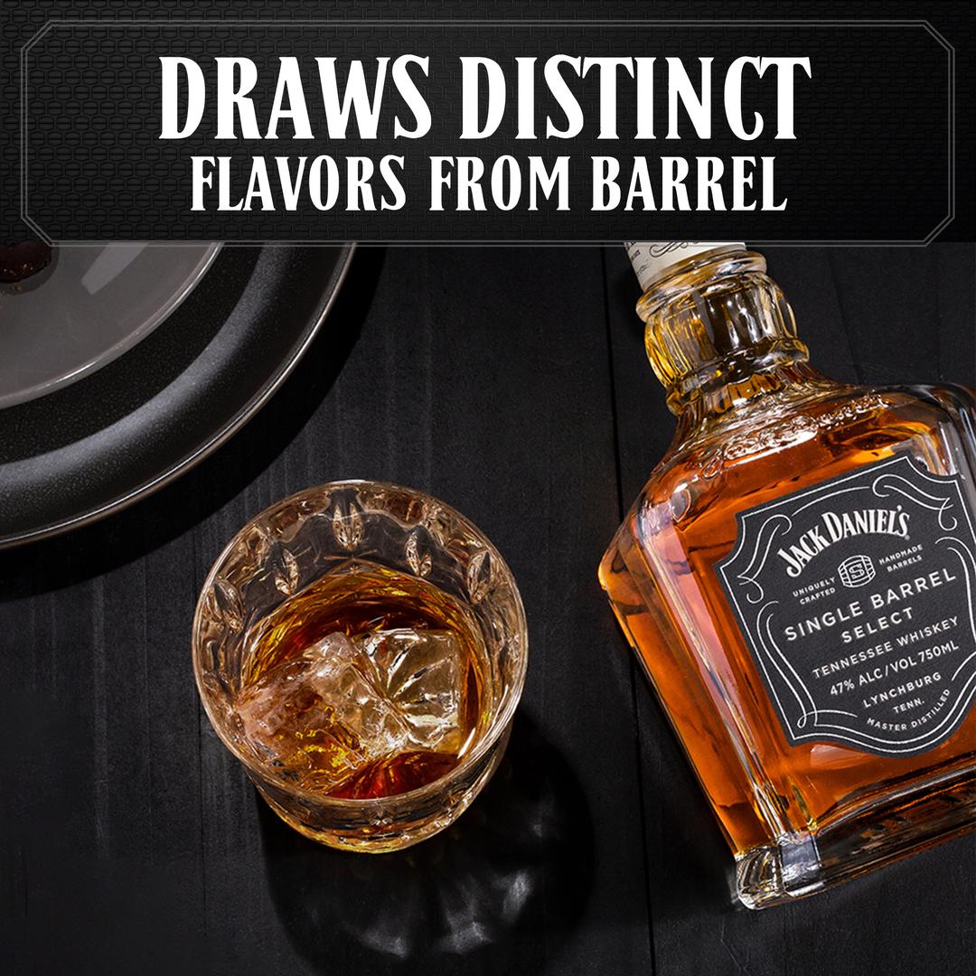 JACK DANIEL'S SINGLE BARREL SELECT TENNESSEE WHISKEY WITH GLASS, LUNAR NEW YEAR 2025