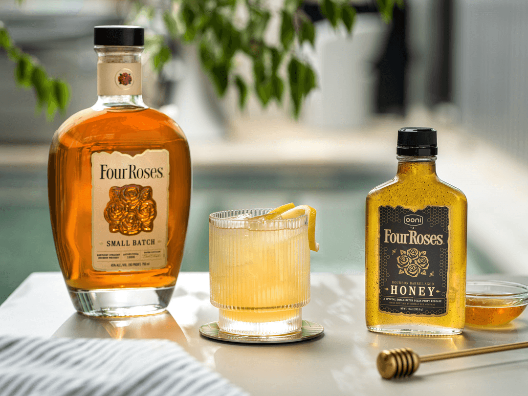 FOUR ROSES SMALL BATCH & HONEY KIT