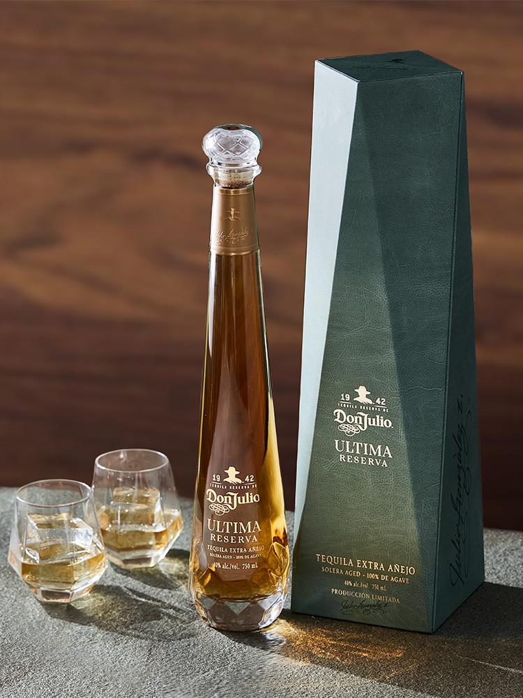 DON JULIO ULTIMA RESERVA EXTRA AÑEJO SOLERA AGED TEQUILA