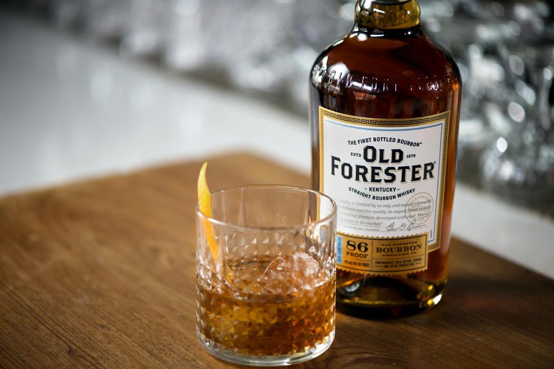 OLD FORESTER CLASSIC 86 PROOF BOURBON WHISKY