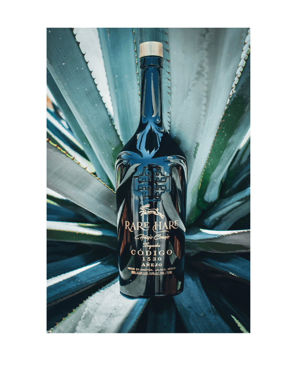 CÓDIGO 1530 PLAYBOY II RARE HARE ANEJO CONEJO, DOUBLE-BARREL AGED TEQUILA