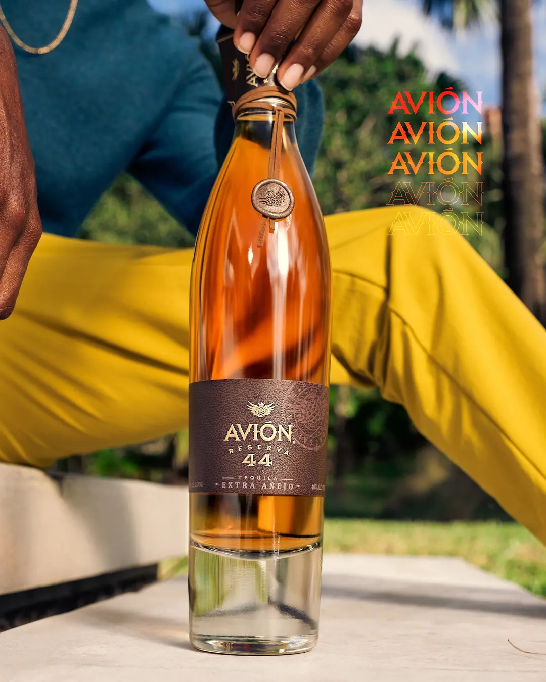 AVIÓN RESERVA 44 EXTRA AÑEJO TEQUILA