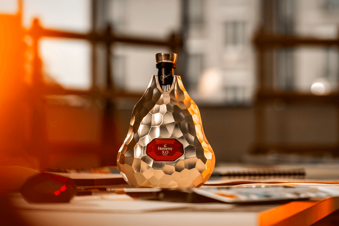 HENNESSY X.O X JEAN-MICHEL OTHONIEL LIMITED EDITION