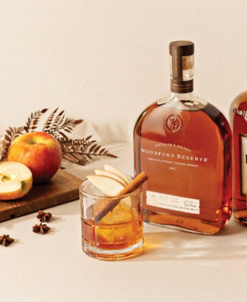 Bottle of Woodford Reserve with a cocktail